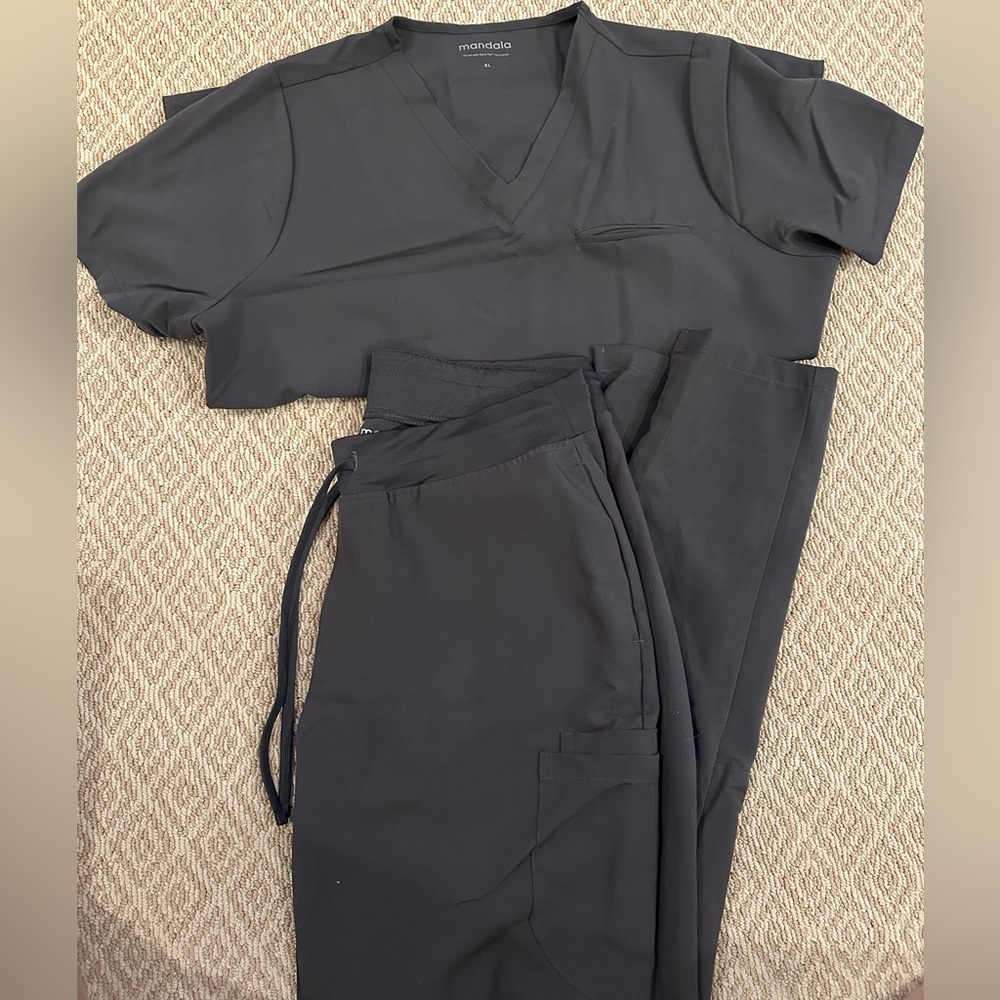 Mandala scrubs